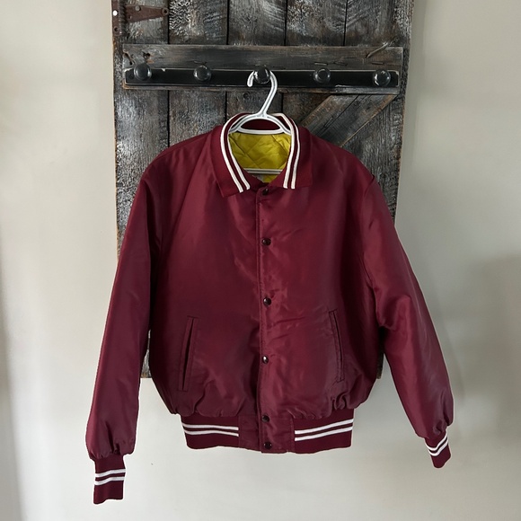 Men's Vintage Avon Sportswear Snap Button Varsity Style Nylon Jacket - Picture 1 of 4